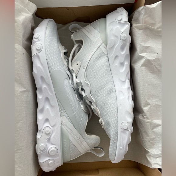 NIKE REACT ELEMENT 55 SE White - Picture 3 of 6